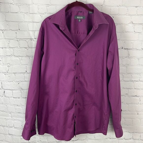 Kennth Cole Reaction Button Up - Picture 1 of 4